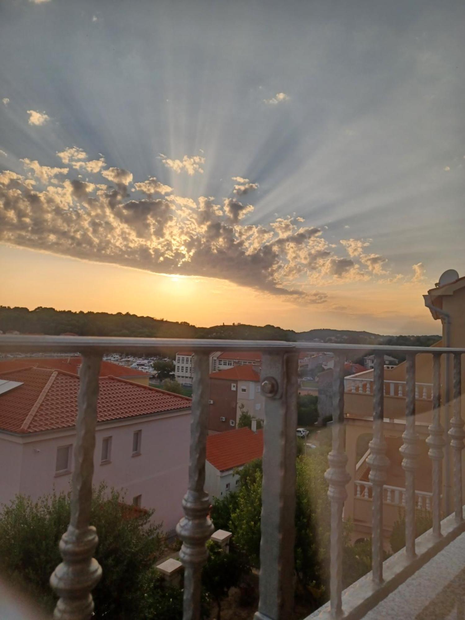 ראב Apartments Ivic מראה חיצוני תמונה
